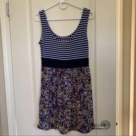 Multi-Patterned Mini Dress - Picture 5 of 7